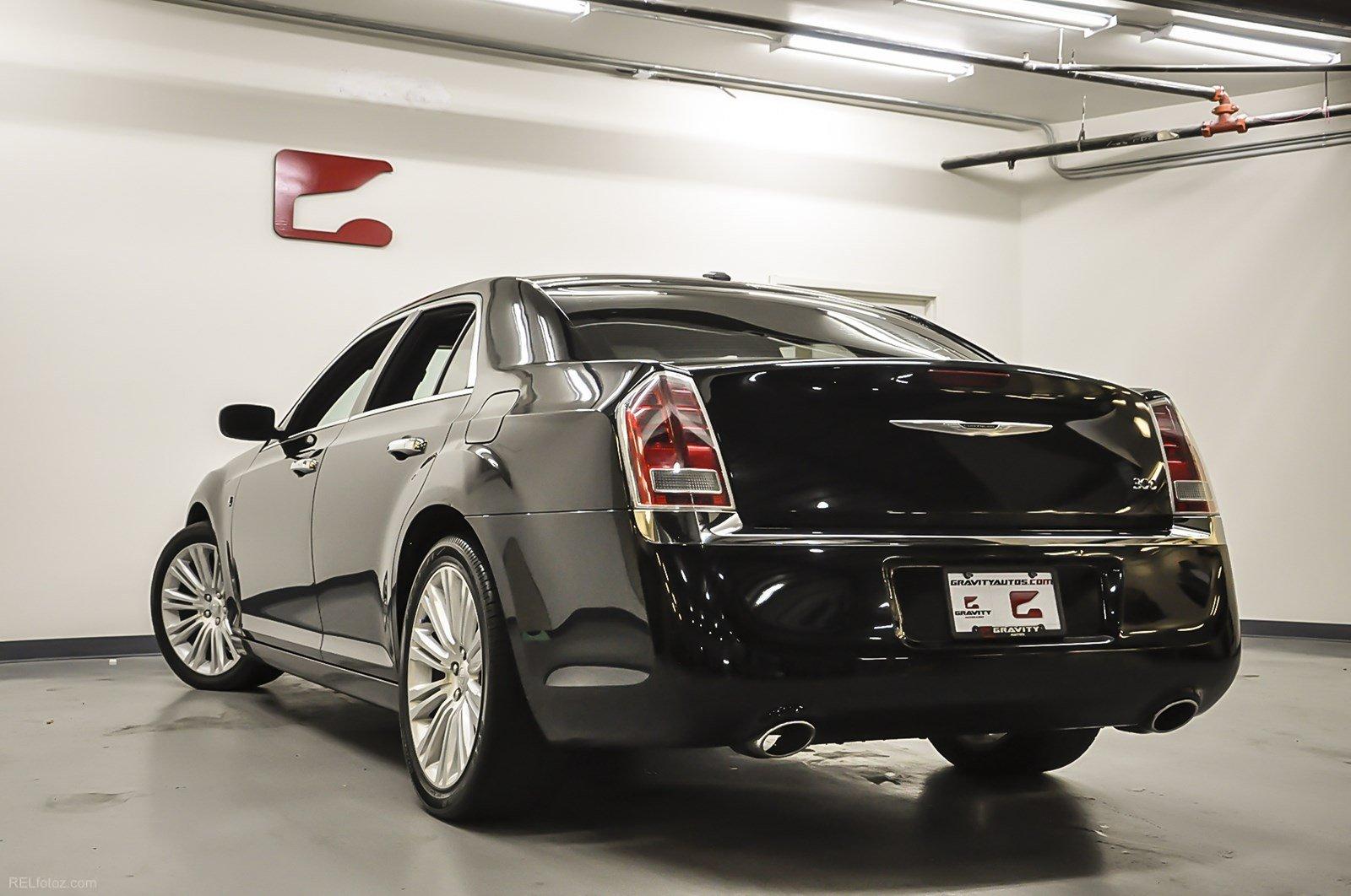 2013-Chrysler-300-Motown-Edition-For-Sale
